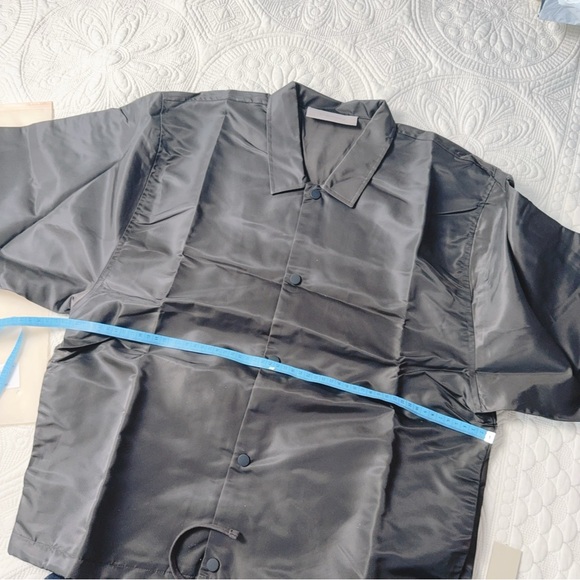 NWT Essentials kids coaches jacket off black XXL 222161M70101406 - Picture 4 of 7